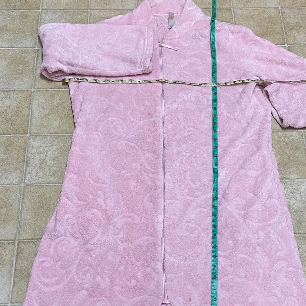 Simply Basic Pink Plush Robe Size XL - Picture 3 of 12